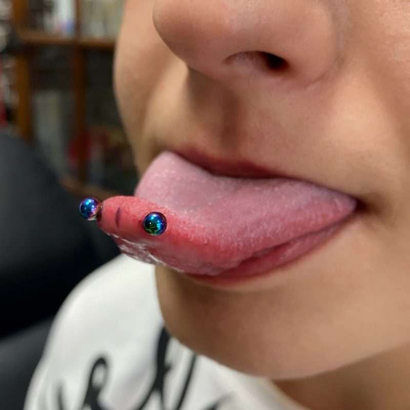 3B1A9CED-874E-4B3A-BAF8-A0D335290662